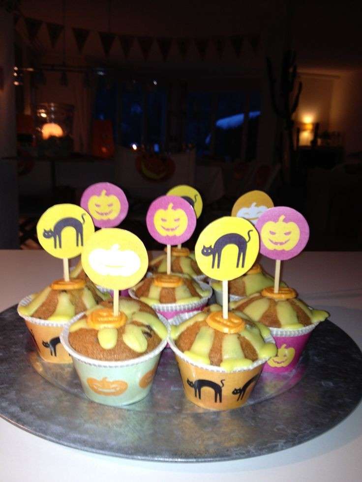 Halloween symbol muffin