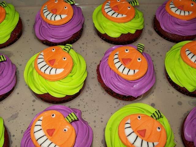 Le zucche cupcake sorridenti