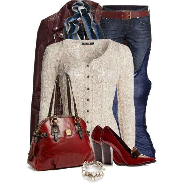 Look da giorno con accessori bordeaux