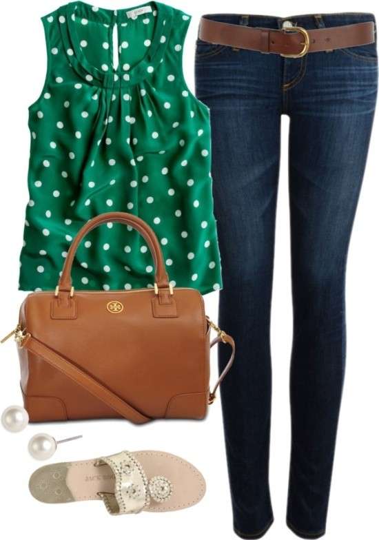Look easy chic con top a pois