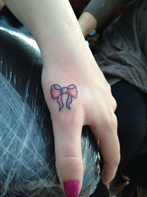 Tatuaggi piccoli sulla mano