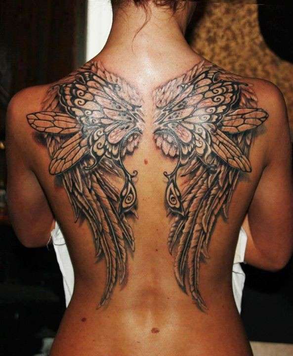 Tatuaggio angelo in bianco e nero