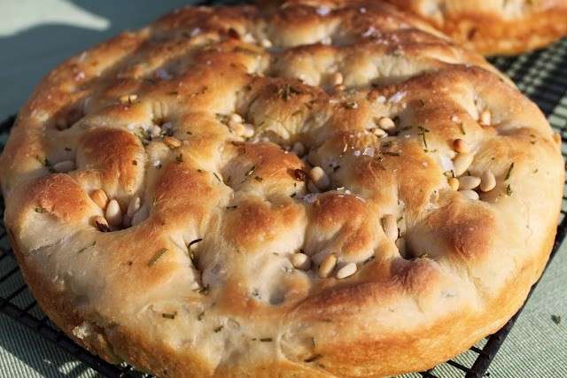 Focaccia alle  erbe