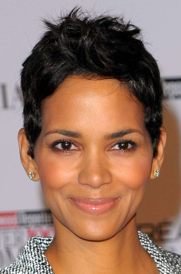 Halle Berry beauty look