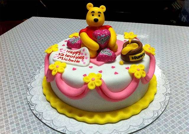 Torta Winnie Pooh per San Valentino