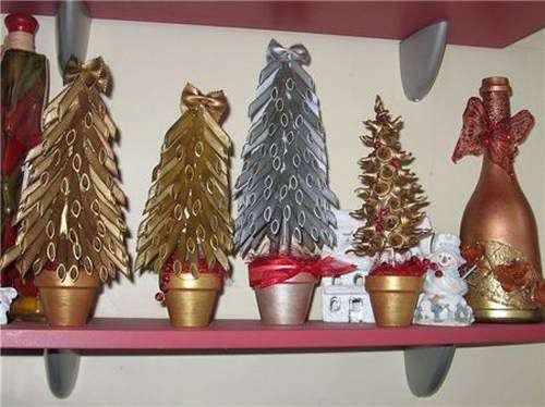 Alberi di Natale con la pasta