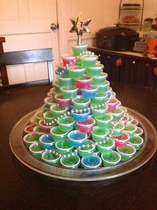 Albero di Natale con gelatina colorata