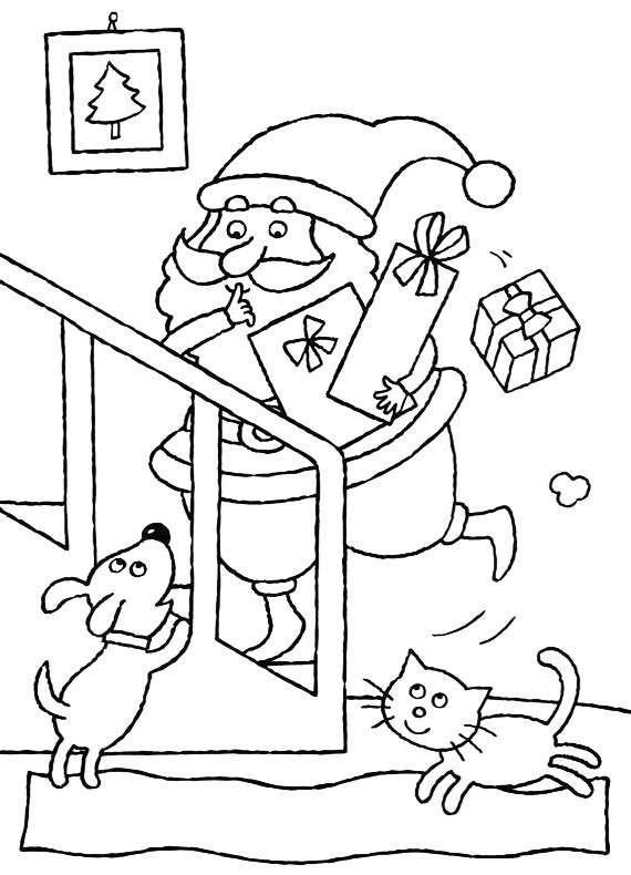 Babbo Natale scappa dal cane e dal gatto