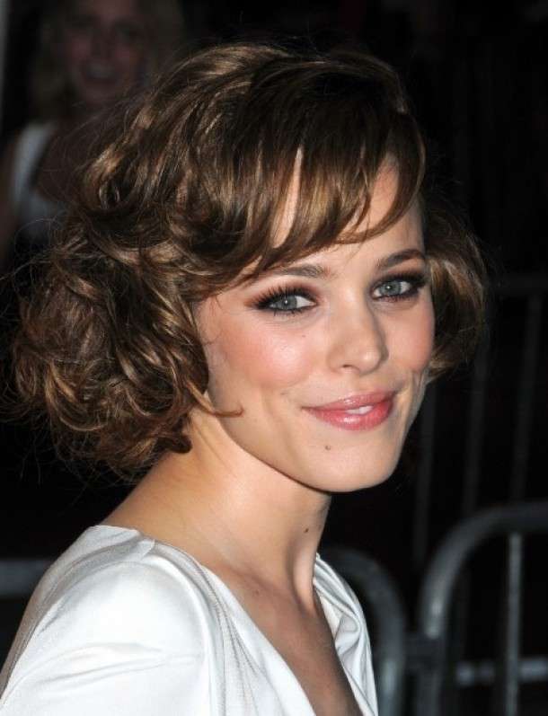 Capelli mossi a carré di Rachel McAdams