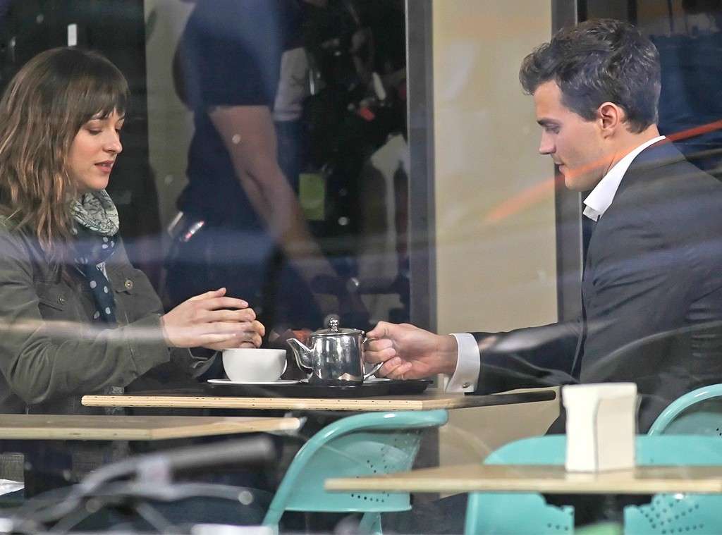 Christian Grey e Anastasia Steele in 50 sfumature di grigio