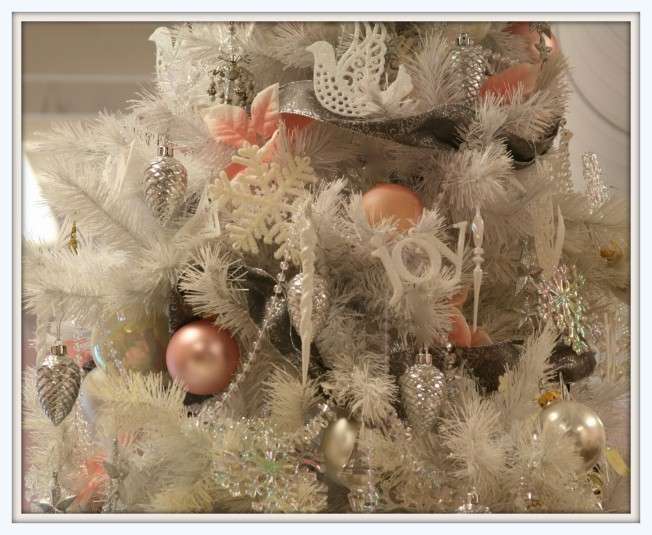 Decorazioni shabby chic per l'albero