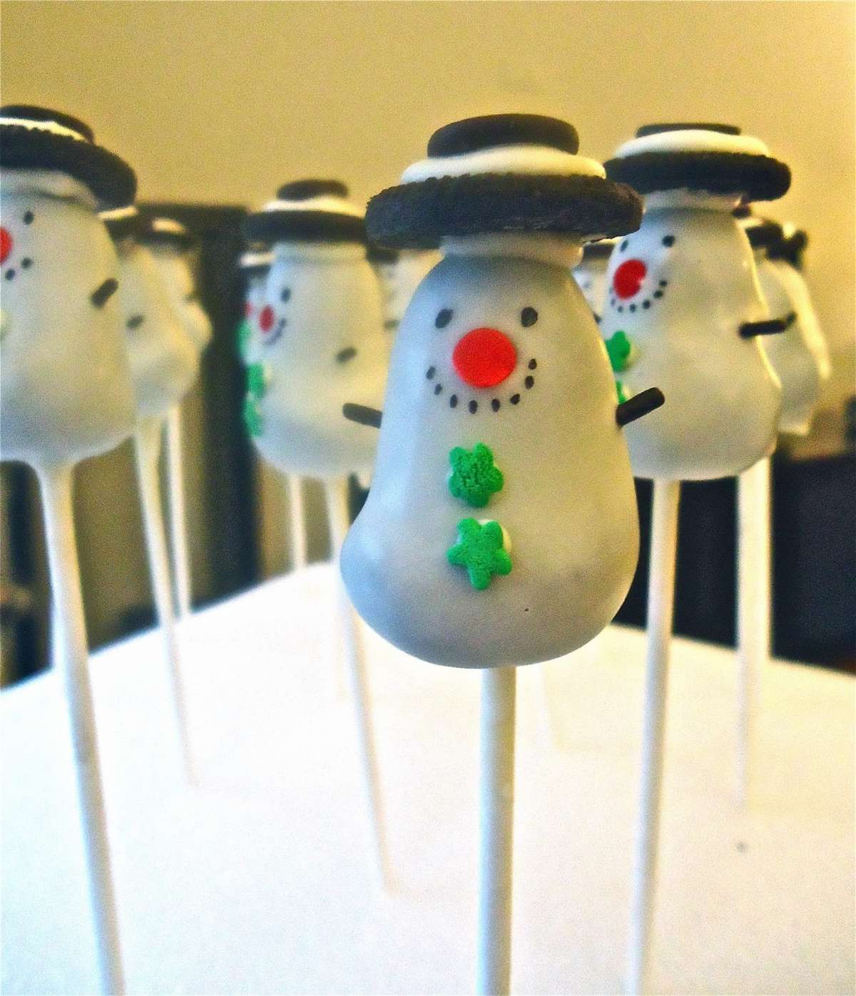 Lecca lecca dolci con pupazzo di neve