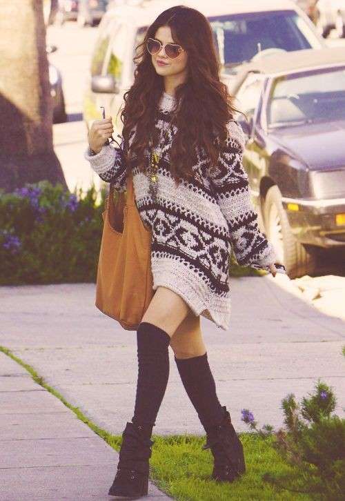 Selena Gomez indossa le parigine