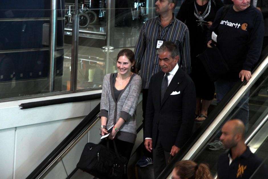 Amanda Knox all'aeroporto