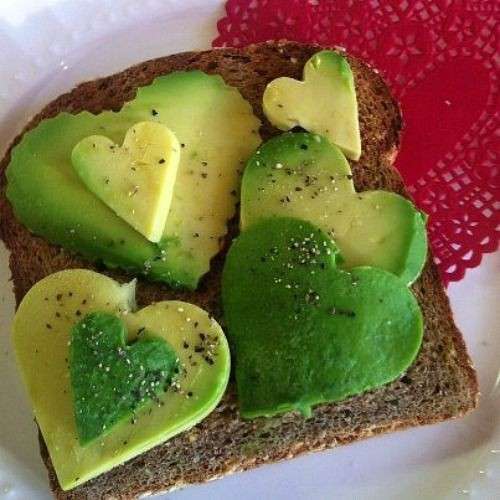 Antipasto con avocado