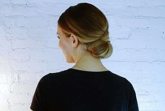 Chignon basso e semplice