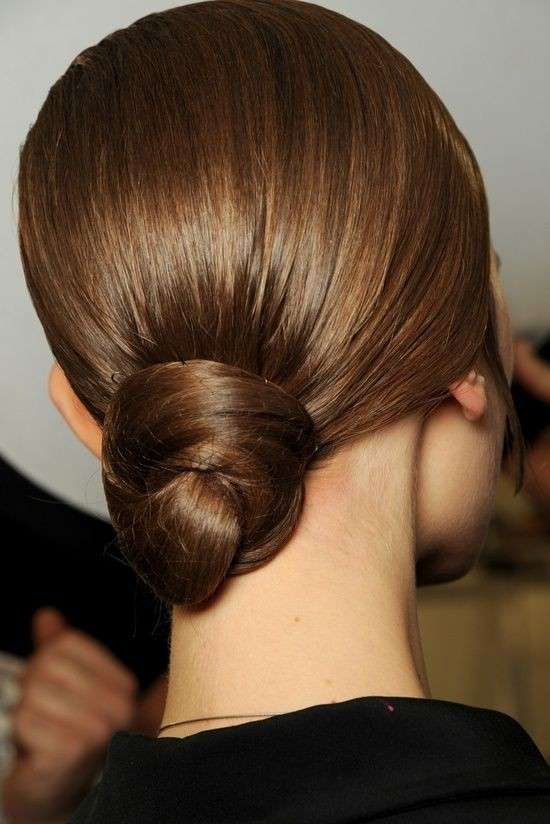 Chignon basso e stretto