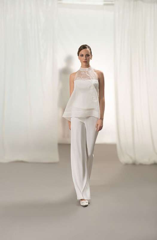 Completo da sposa con pantaloni