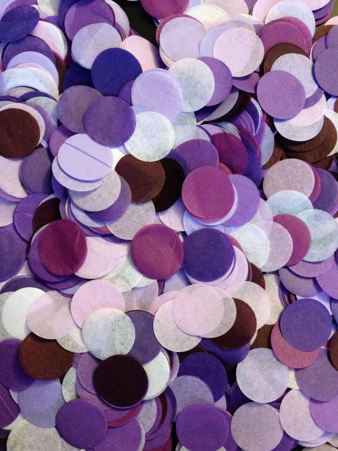 Coriandoli di carta velina