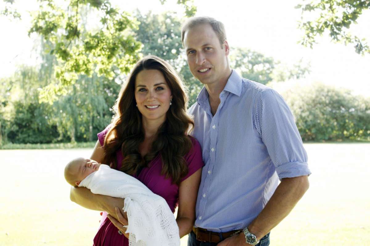 Kate e William con George