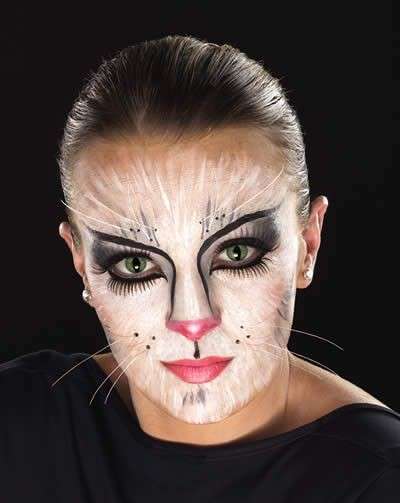 Make up bianco per trucco da gatto