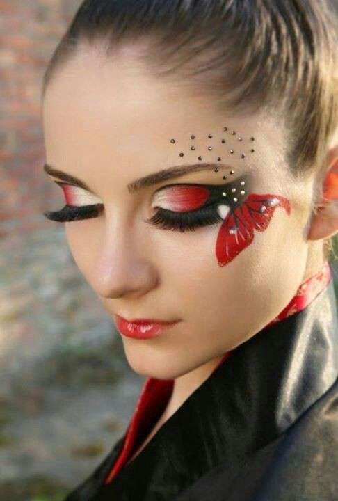 Make up da farfalla rosso