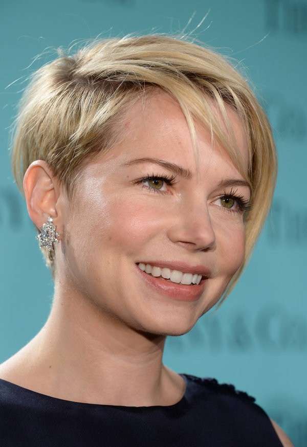 Michelle Williams con capelli corti