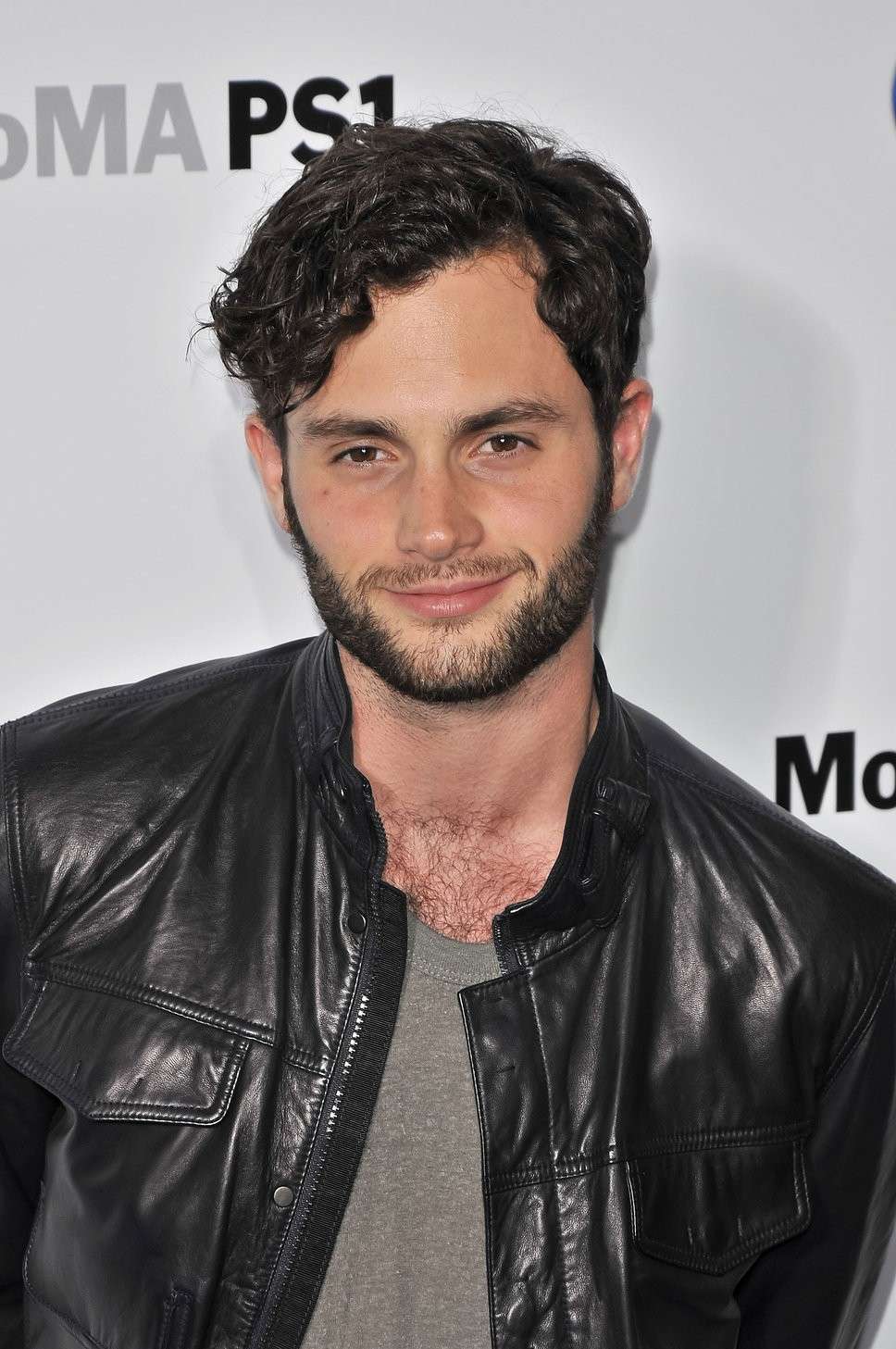 Penn badgley