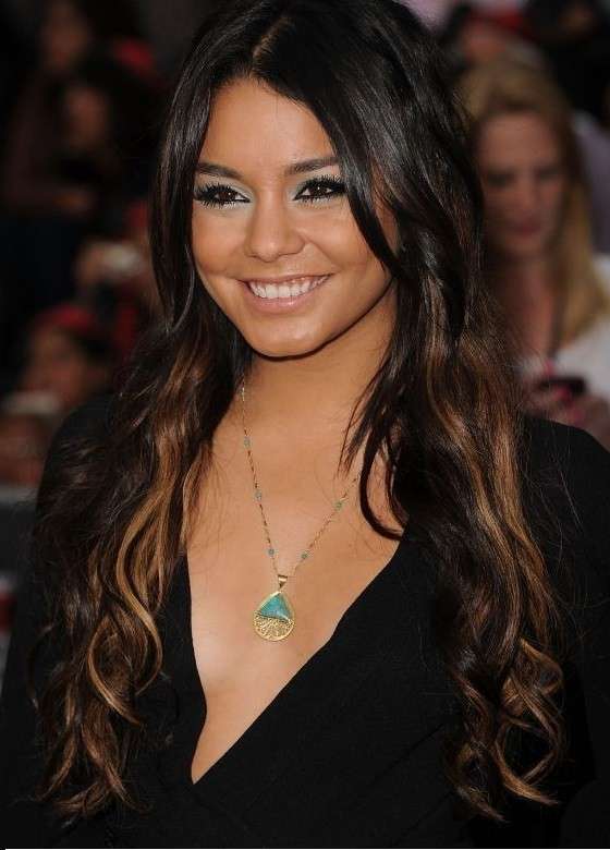 Vanessa Hudgens hair style