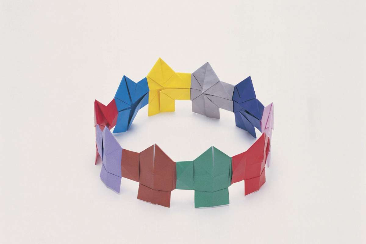 Corona origami