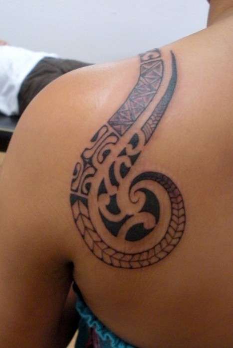 Disegni maori per bracciali donne