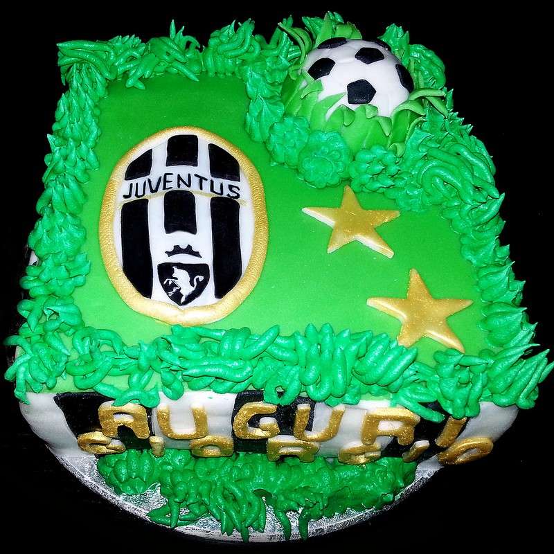 La torta è un campo di calcio