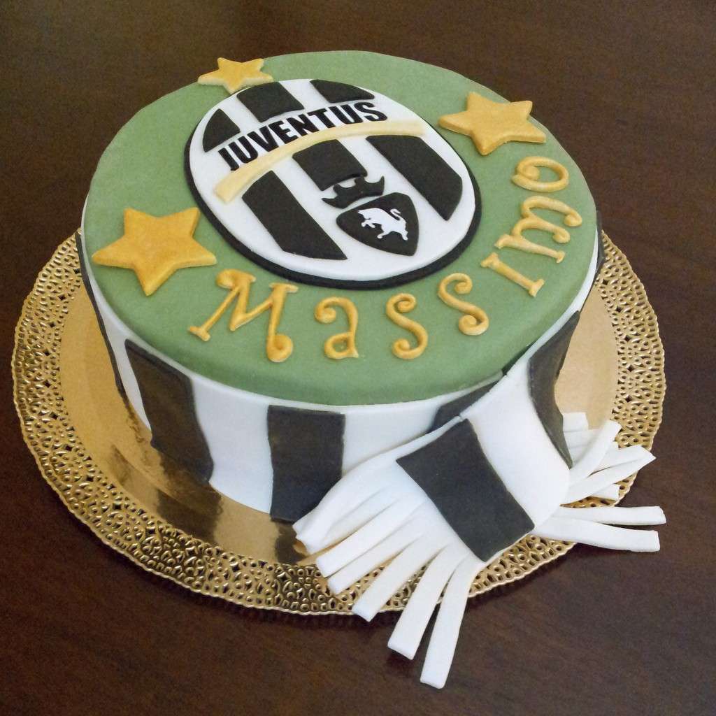 La torta per gli appassionati juventini