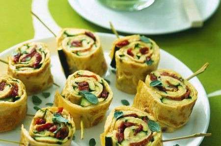 Rotolo di frittata con le zucchine