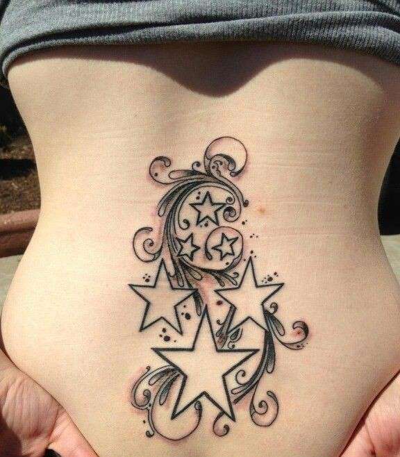 Stelle tatuate sulla schiena