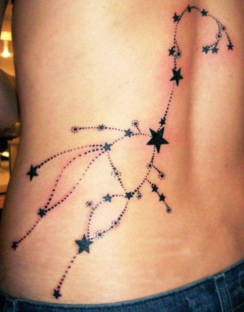 Tatuaggio con stelle