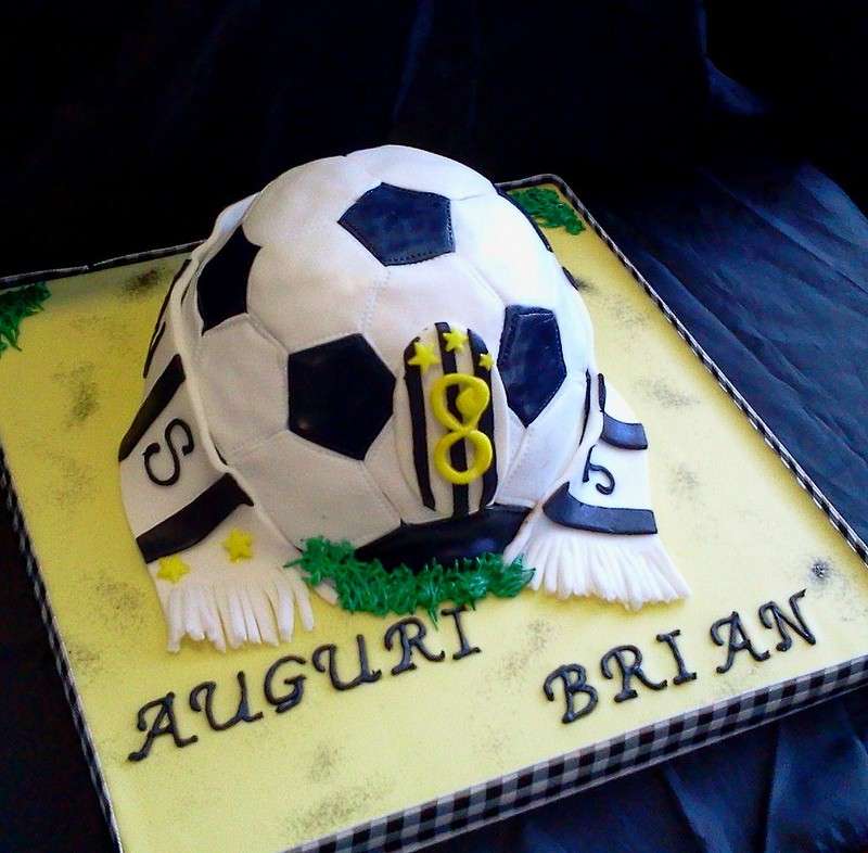 Torta con pallone