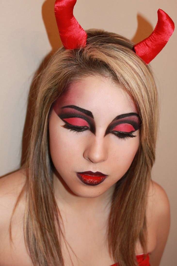 Trucco marcato da diavoletta