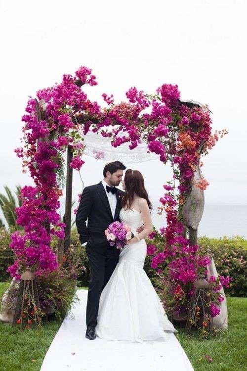 Composizione floreale radiant orchid