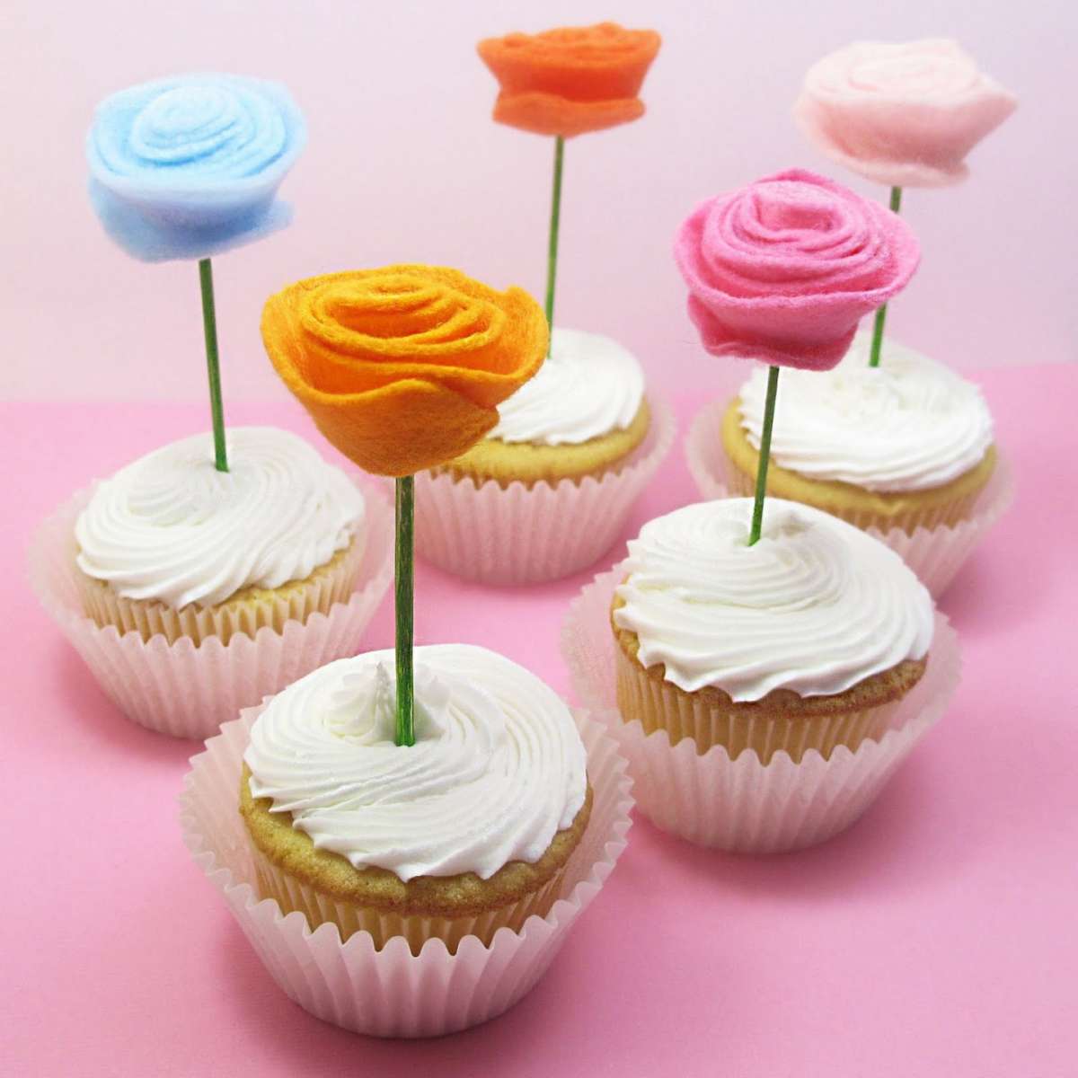 Fiori di feltro per cupcake