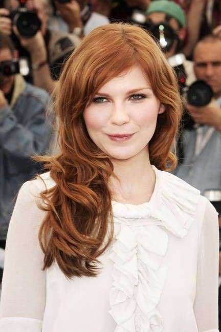 Kirsten Dunst capelli rossi scalati