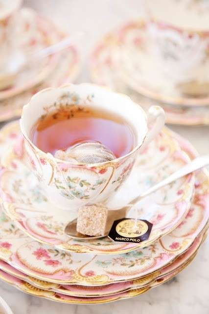 Tazza per il tè rosa