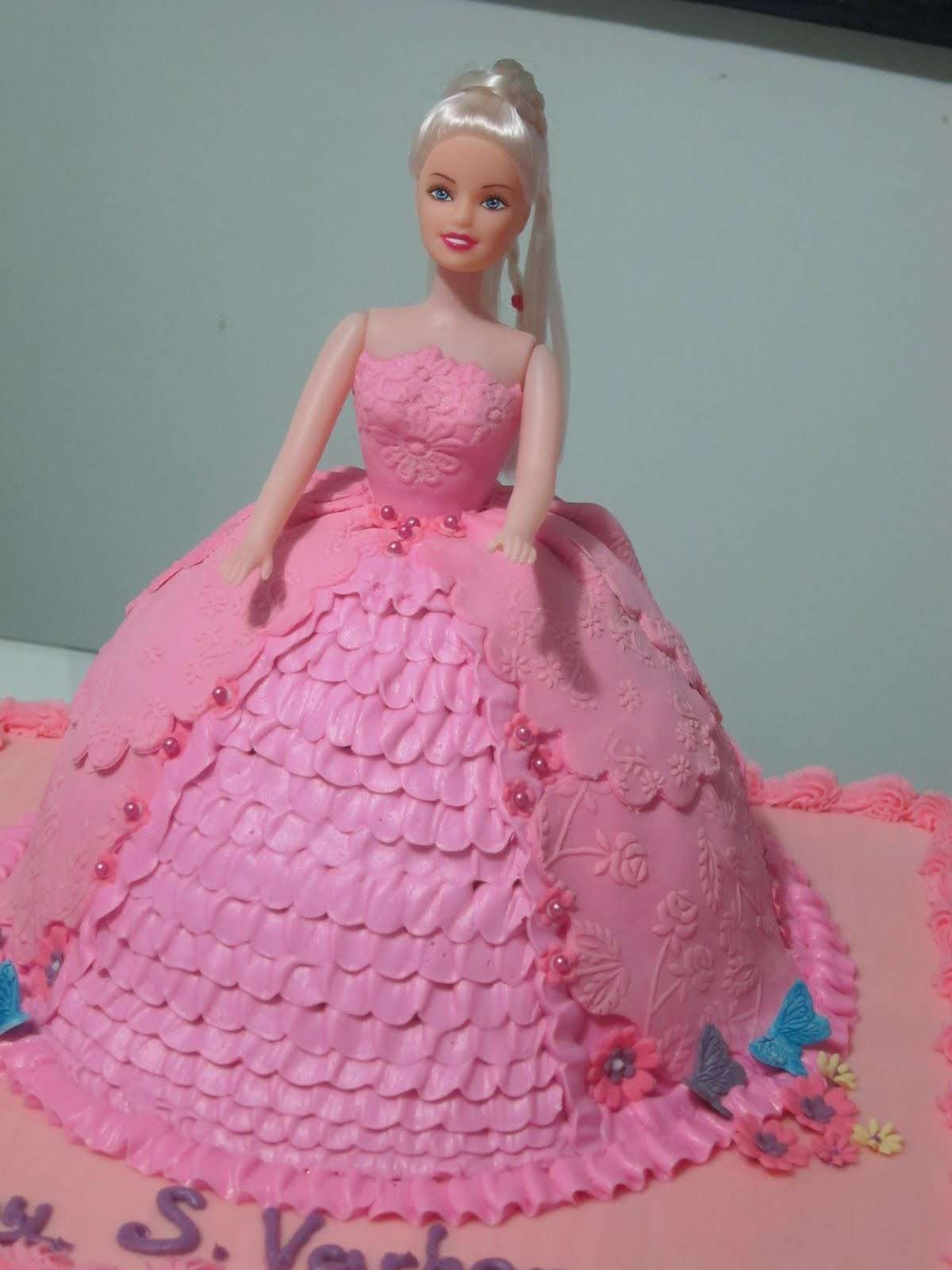 Torta Barbie con glassa