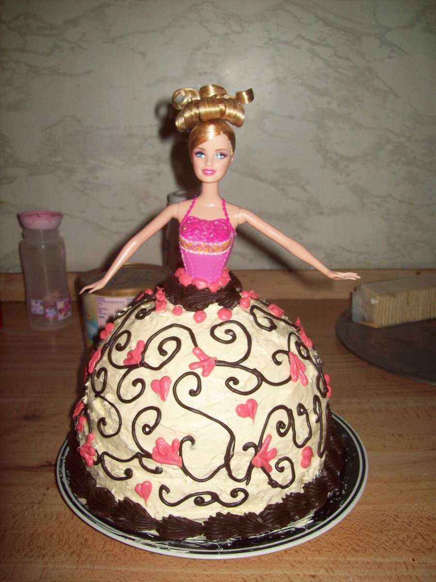 Torta Barbie decorata