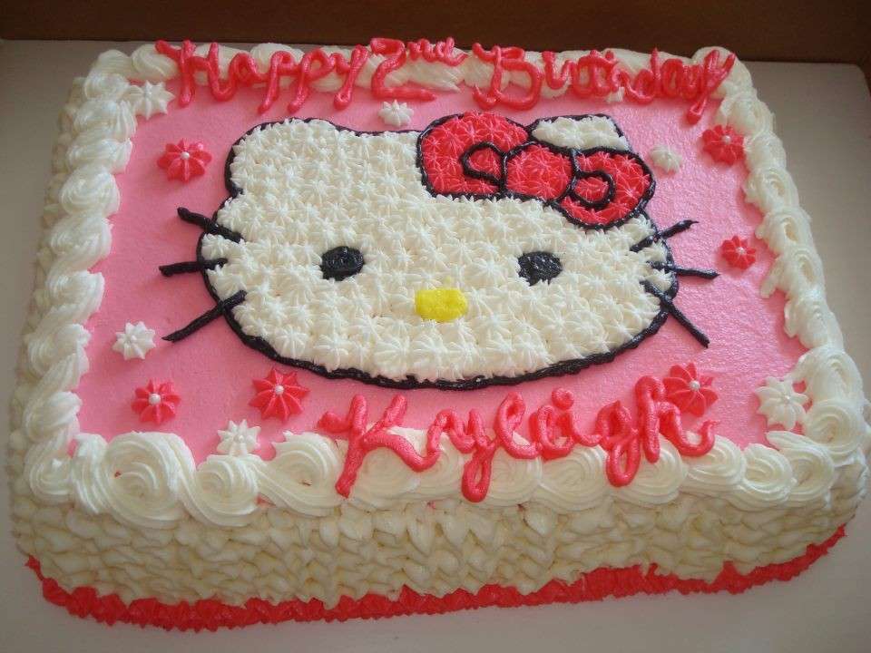 Torta con panna di Hello Kitty