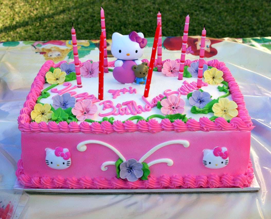 Idee torte di Hello Kitty