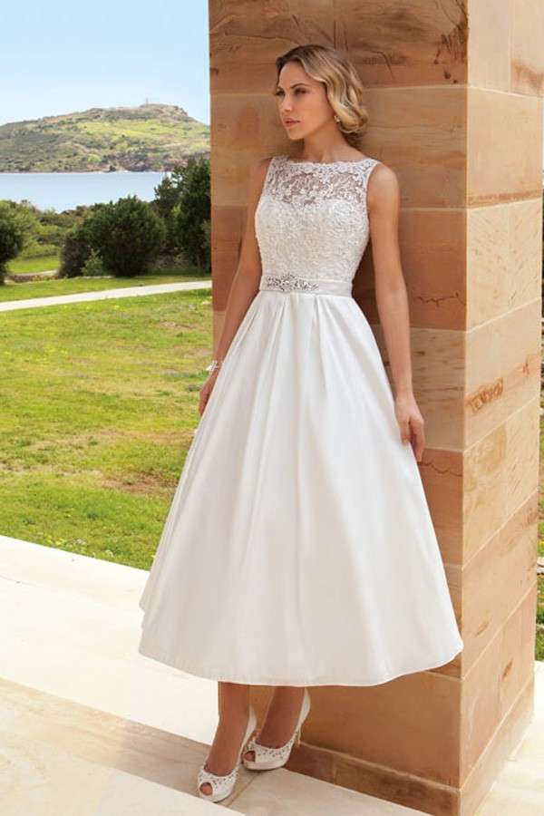 Abito longuette da sposa