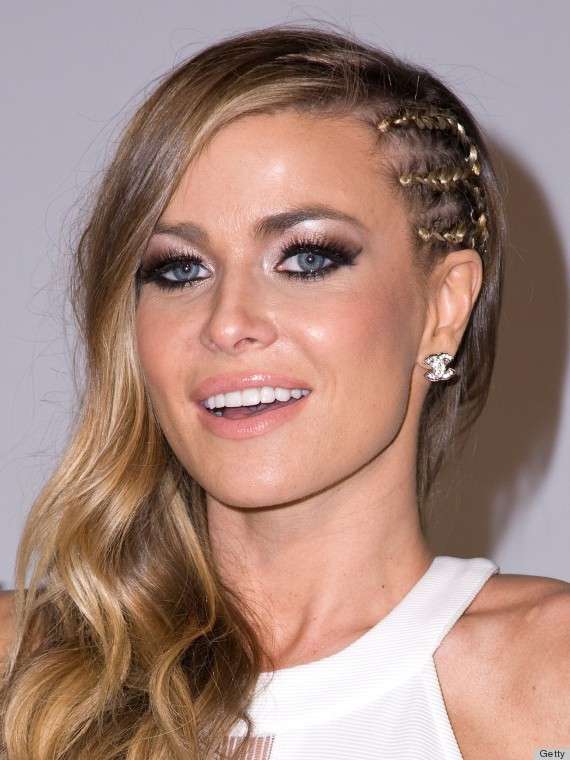 Acconciature capelli semiraccolti di Carmen Electra