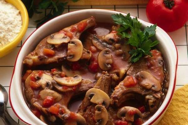 Agnello con funghi