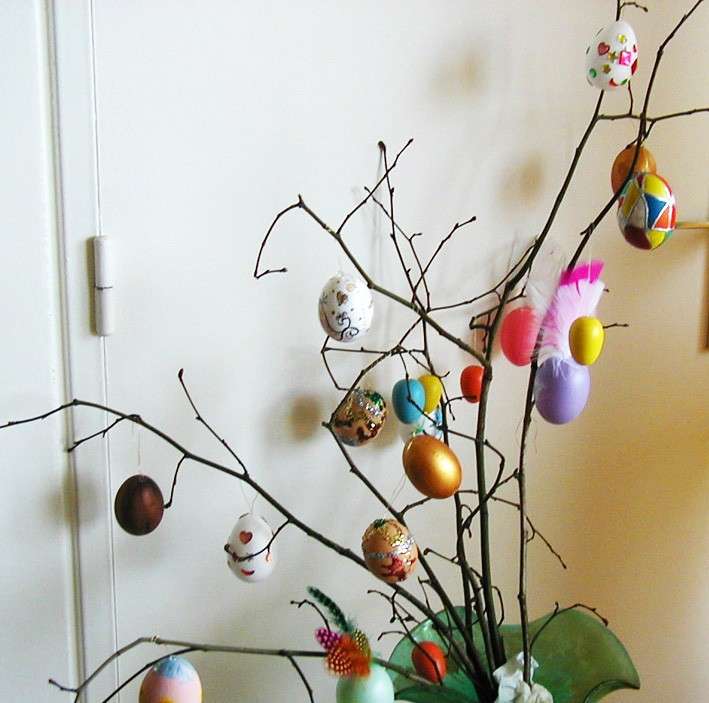 Albero con le ova decorate